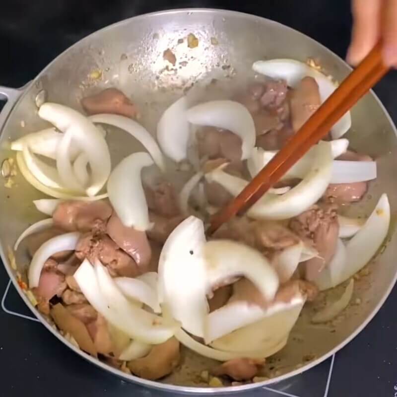 Xào lòng gà - cách làm gà lên mâm