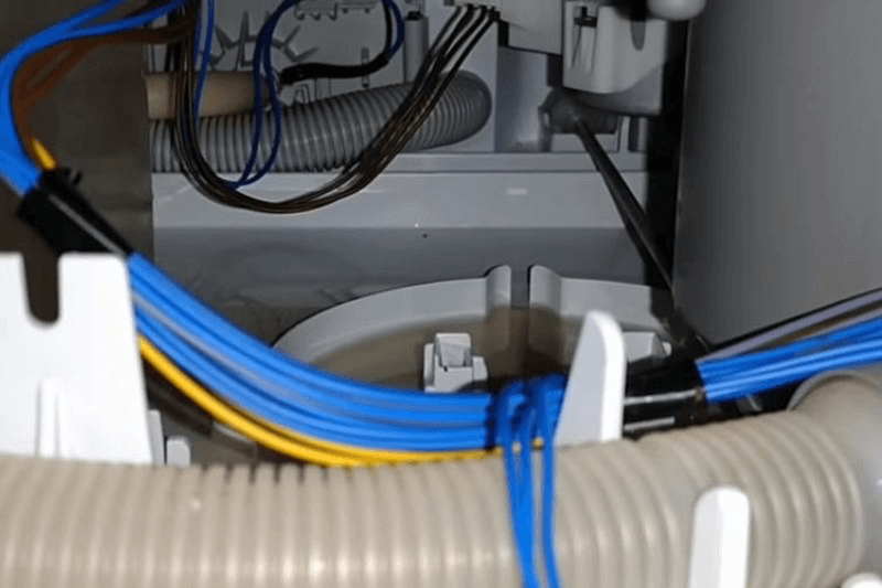cách lắp máy rửa bát bosch