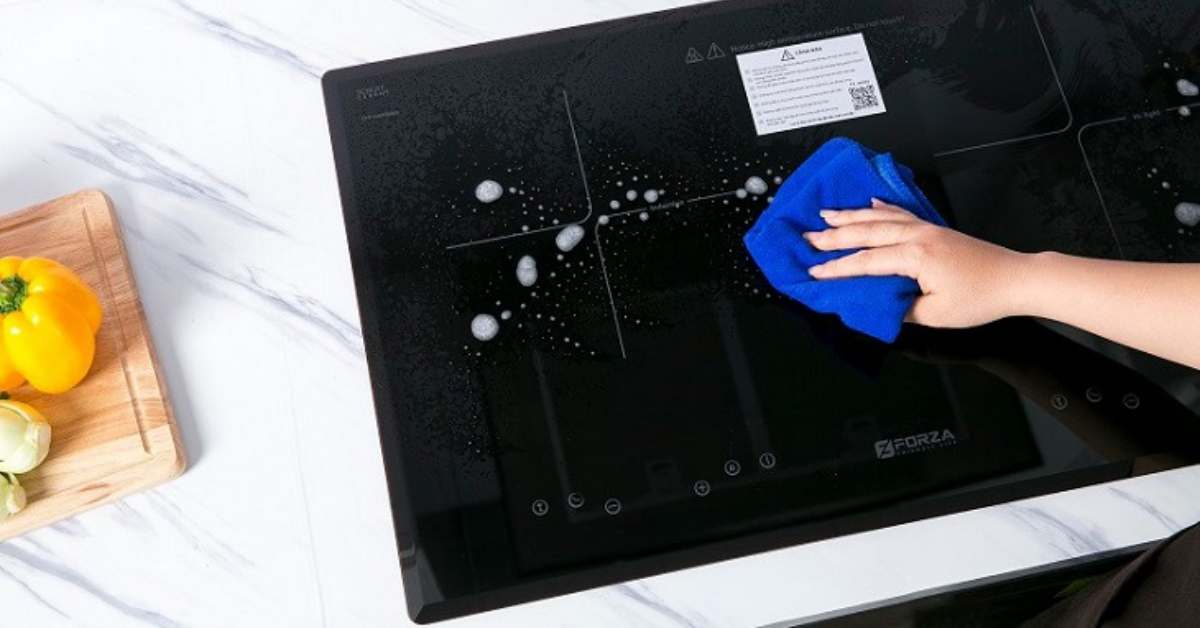 xử lý mặt kính bếp từ bị nứt
