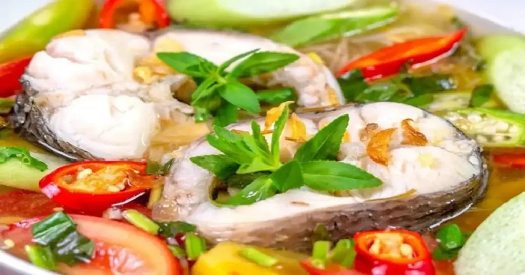 cá tầm nấu canh dứa chua
