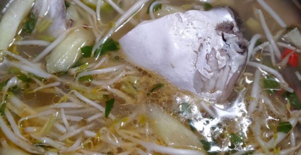 cách nấu canh chua cá dứa