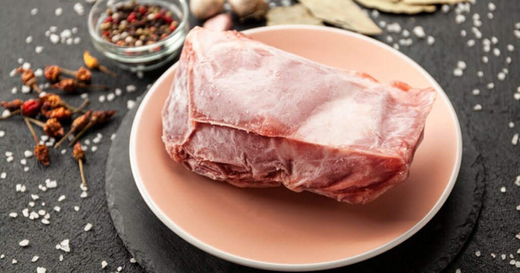 rã đông bằng bếp từ